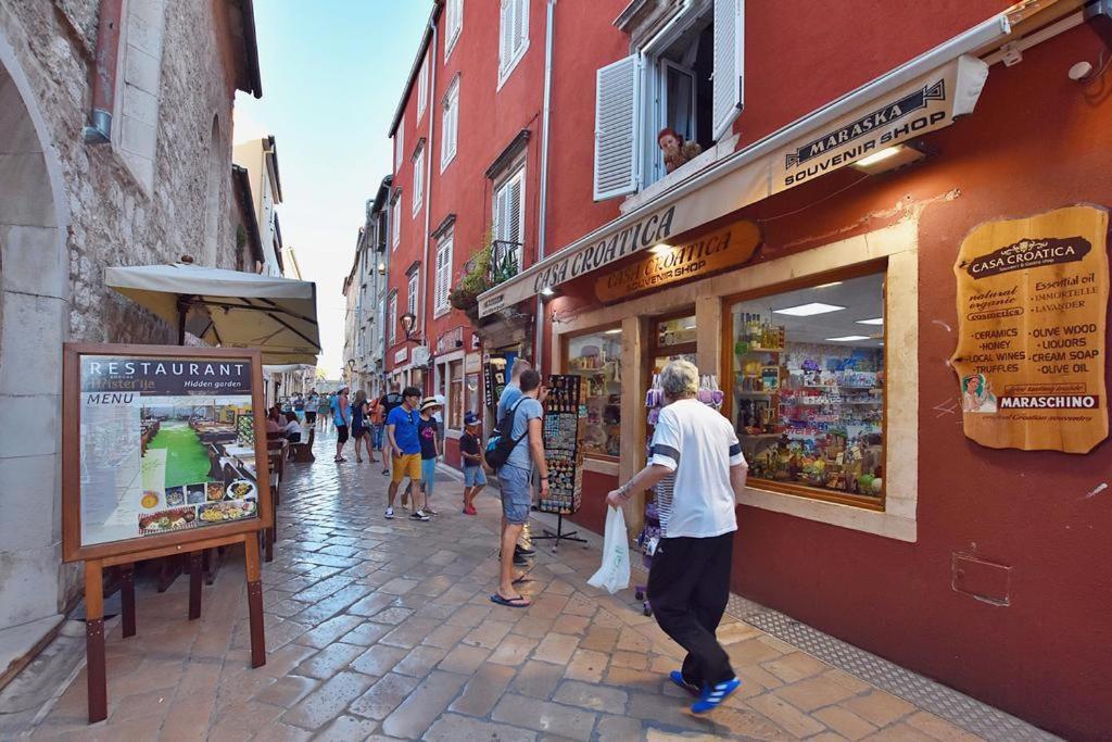 Apartment 4 Corner The Center Of The Old Town Zadar